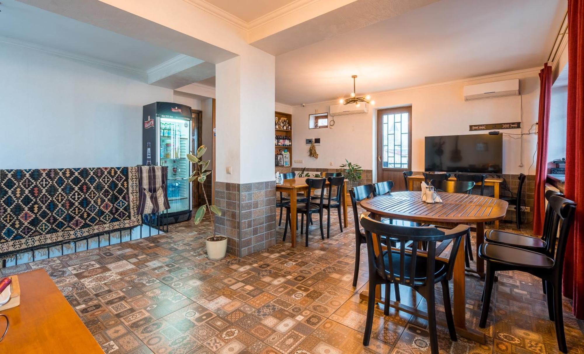 Green Inn Hotel Тбилиси Экстерьер фото