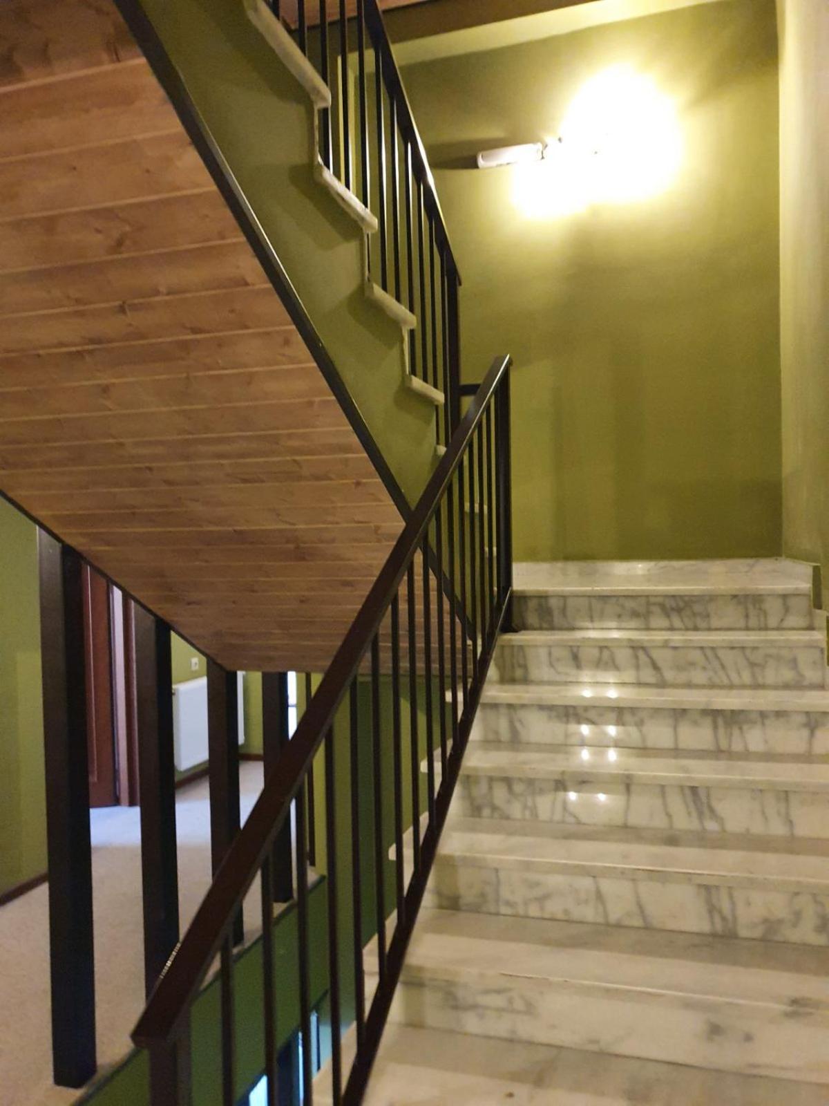 Green Inn Hotel Тбилиси Экстерьер фото
